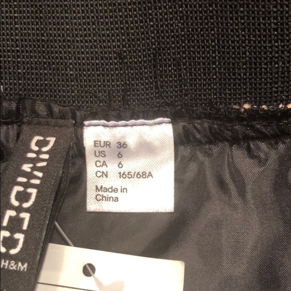 H&M DIVIDED NWT! Adorable Mini-Skirt Size 6 - Picture 5 of 6